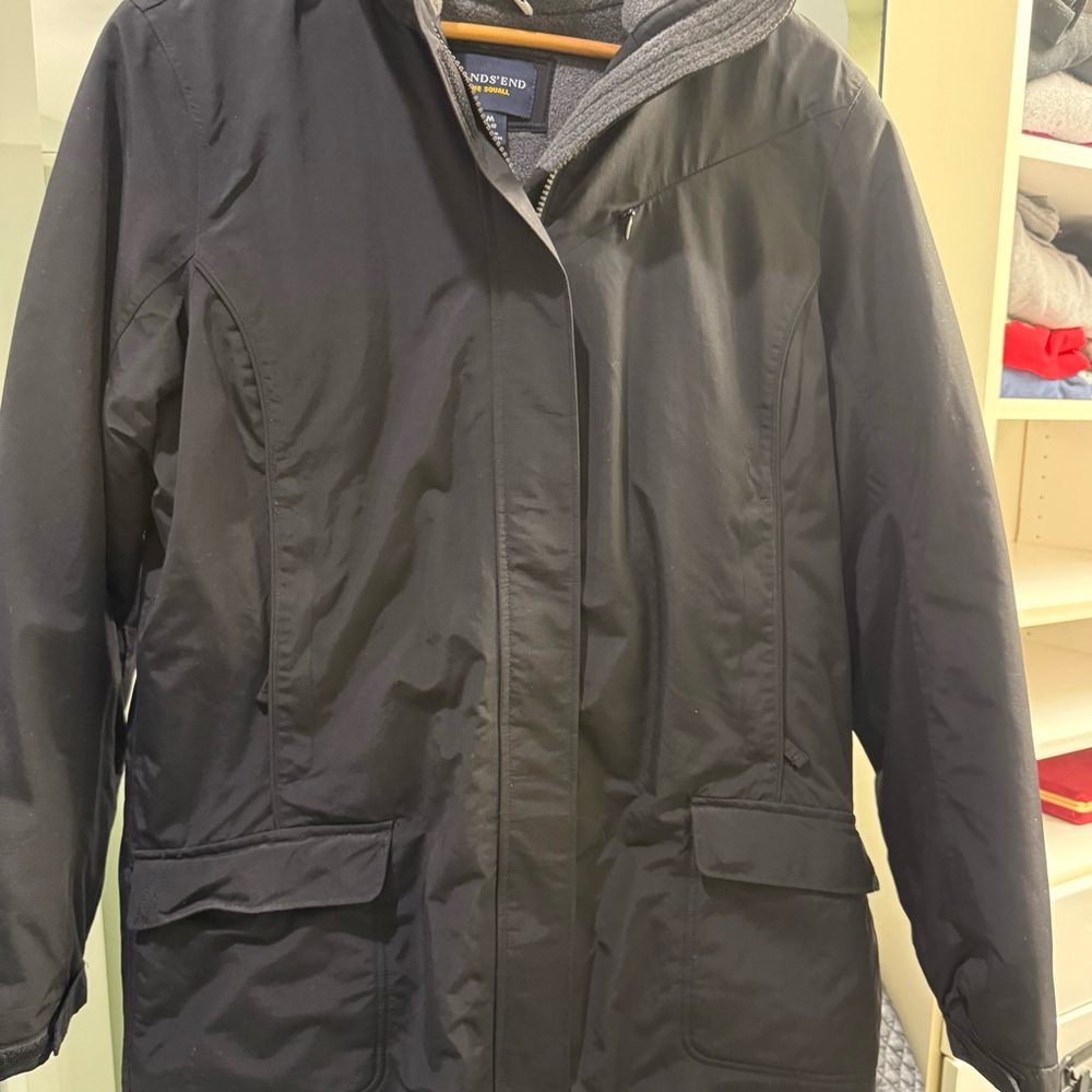 Lands' End Men's Dark Navy Hooded Raincoat